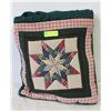 Image 1 : QUILT-PILLOW 17"X18", EXTENDS 5 FEET