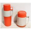 Image 1 : PAIR OF VINTAGE THERMOS
