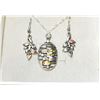 Image 1 : 4) EARRINGS & COORDINATING OVAL PENDANT SET