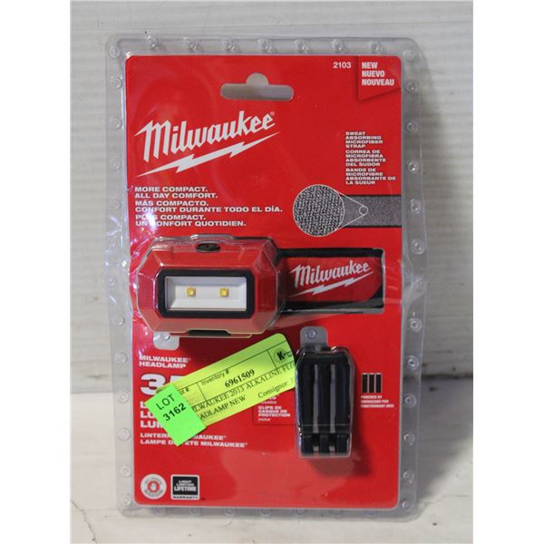 MILWAUKEE 2013 ALKALINE FLOOD HEADLAMP NEW