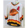Image 1 : VINTAGE CANUCKS HOCKEY JERSEY