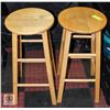 Image 1 : SET OF 2 BAR STOOLS 23"H