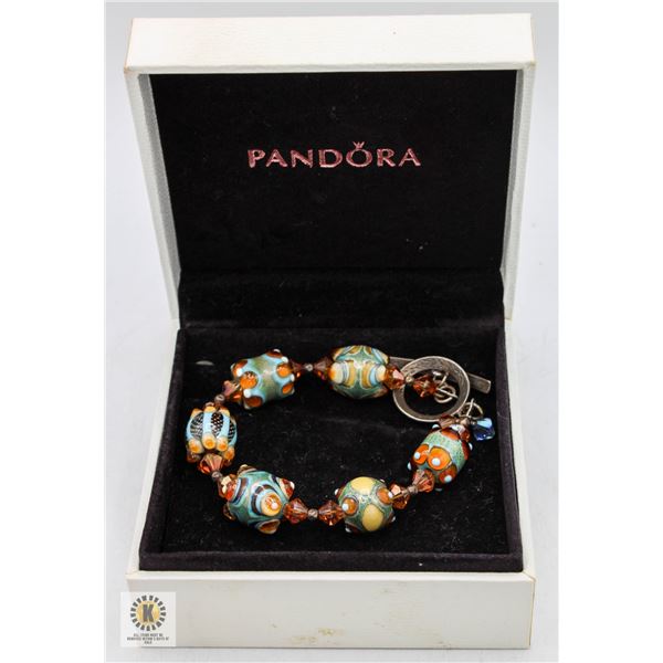 .925 SILVER BRACELET WITH 6 ART GLASS BEADS