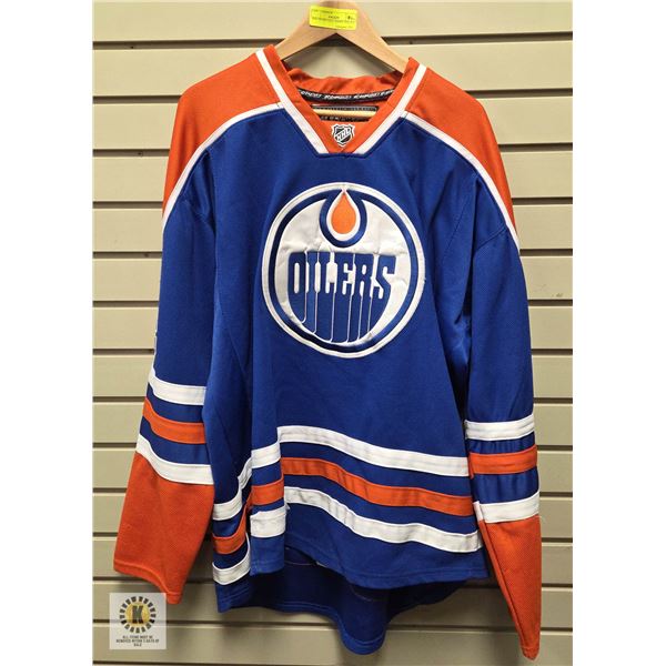 RBK OILERS HALL JERSEY SIZE 52 L