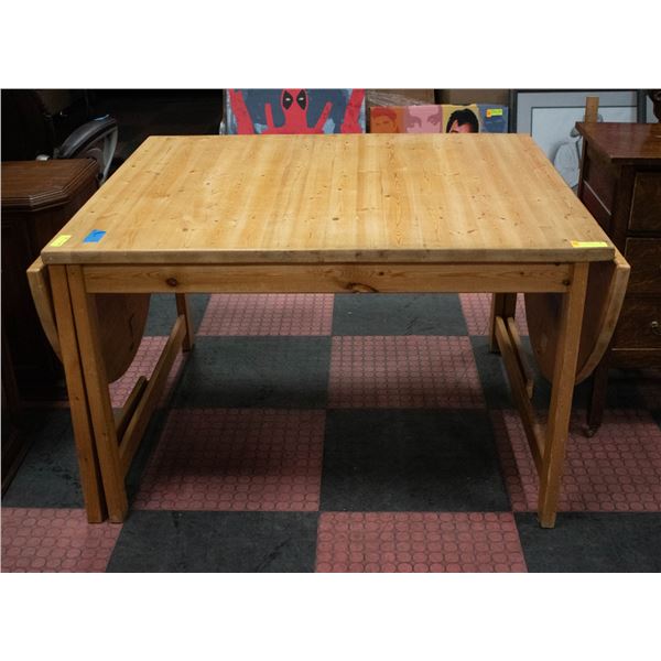 WOOD TABLE WITH SWING OUT EXTENSIONS H-29"