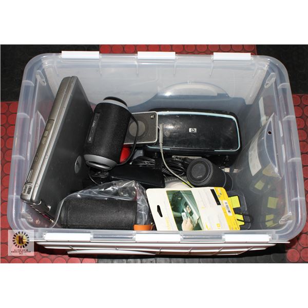 LARGE LOT OF SPEAKERS & ELECTRONICS UNTESTED