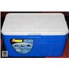 Image 1 : COLEMAN BLUE AND WHITE 48 QT. COOLER -