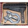Image 1 : DROP HITCH + SHACKLE 1 1/2", 1"