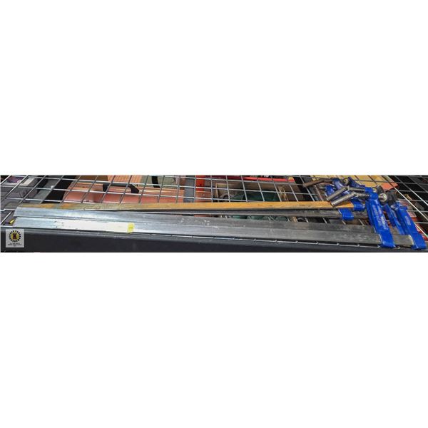 BUNDLE OF 4 LARGE ADJUSTABLE WOOD WORKING CLAMPS