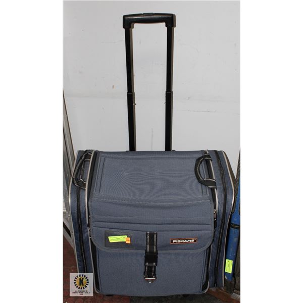 FISKARS HANDYMAN TOOL REPAIR TRAVEL BAG ON WHEELS