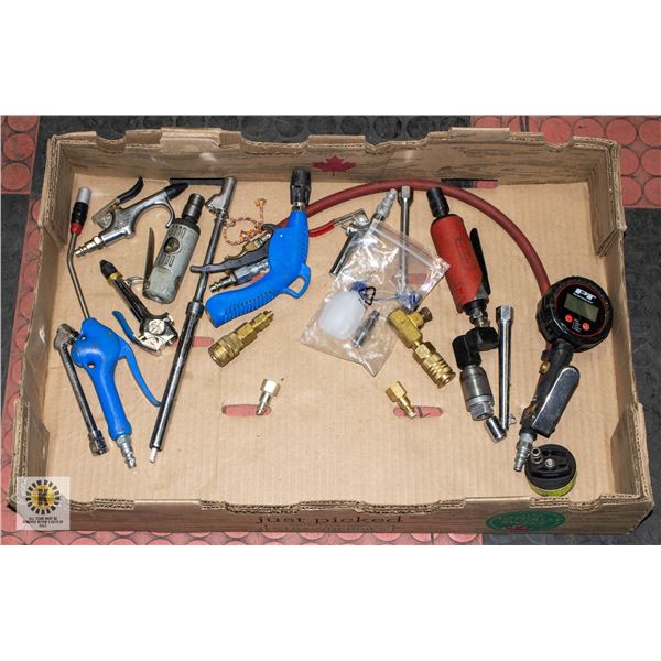FLAT WITH 20-PIECE AIR TOOLS AND ACCESSORIES