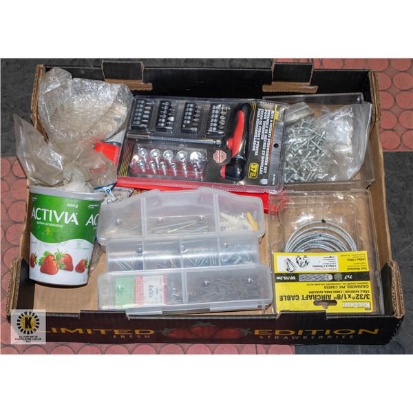 ESTATE FLAT OF ASSORTED HARDWARE ITEMS