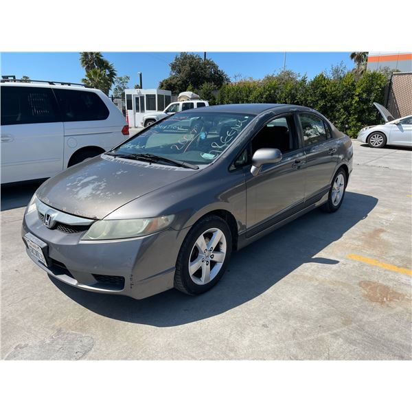 HOND CIVIC 2009 SALV T/DONATION