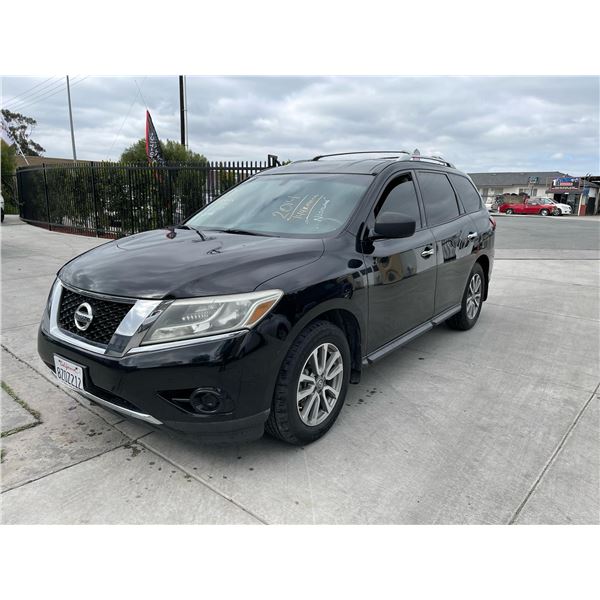 NISS  PATHFINDER 2014 T-2 DAYS