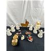 Image 1 : Assorted Christmas Decor