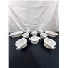 Image 1 : Trudeau Stoneware Dish Set