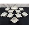 Image 1 : Trudeau Stoneware Dish Set