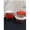 Image 8 : Crock Pots & Star Wars Themed Dishes