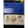 Image 8 : Glass Christmas Ornaments