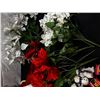 Image 2 : Christmas Flowers & Decor