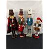 Image 1 : Christmas Nutcrackers