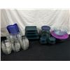 Image 1 : Pyrex Kitchen Storage Containers