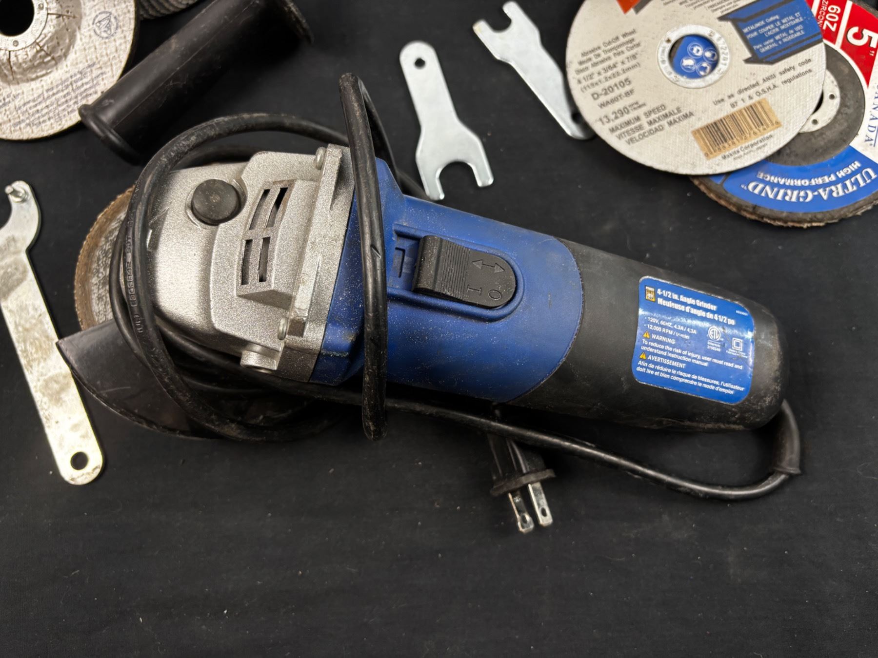 Grinder Pi Power Fist Angle Grinder with Grinding and Cut-Off Wheels - Sunrise ...