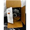 Image 8 : Power Fist Angle Grinder with Grinding and Cut-Off Wheels
