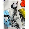 Image 8 : Home & Auto Painting Supplies