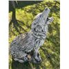 Image 2 : Wolf Lawn Decor