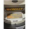 Image 2 : DeWalt tile laser