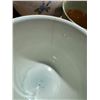 Image 2 : Planters