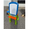 Image 1 : Digi art easel