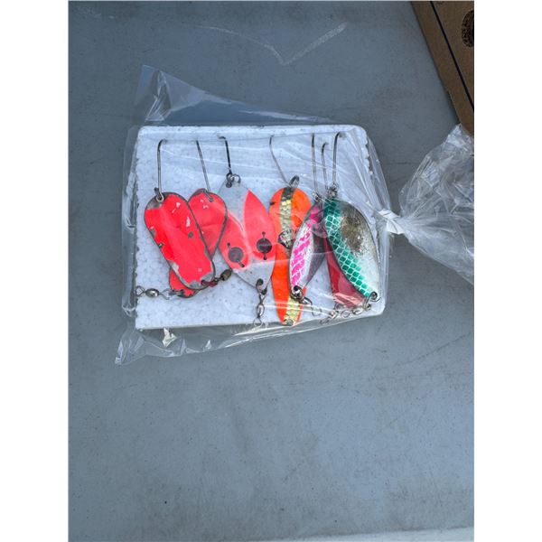 Fishing lures