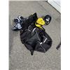 Image 1 : Sports gear