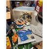 Image 2 : Aquarium related items