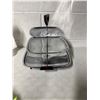 Image 1 : Gol-Hill tiered serving tray