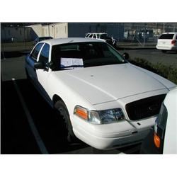 '05 Ford Crown Victoria