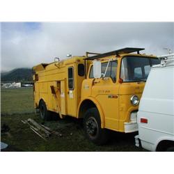 '74 Ford 8000 Diesel Truck w Deck Winch