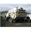 Image 4 : Tymco 600 Sweeper - Diesel