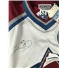Image 2 : JOE SAKIC SIGNED COLORADO AVALANCHE STARTER JERSEY