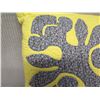 Image 2 : Hawaiian Quilt Design Throw Cushion w/ Back Snaps 20" x 20"
