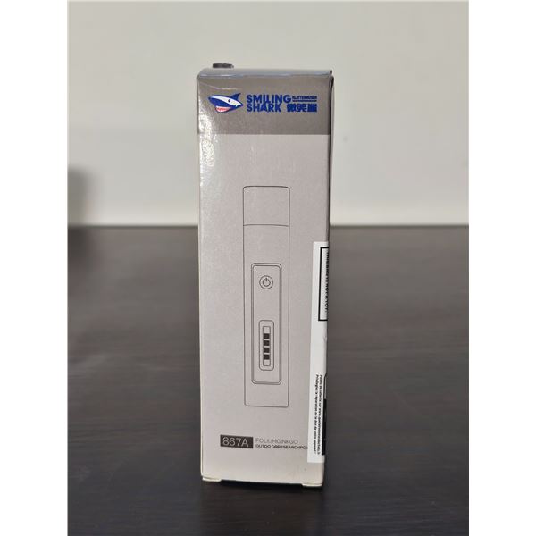 LED flashlight