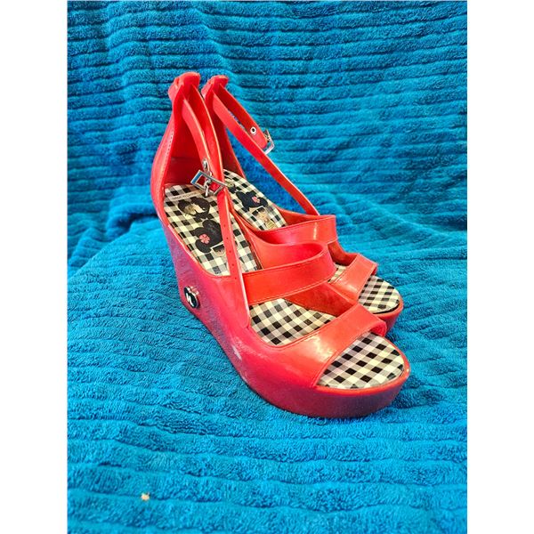 Red Shoes