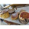 Image 2 : Shelf Lot of Wooden Décor
