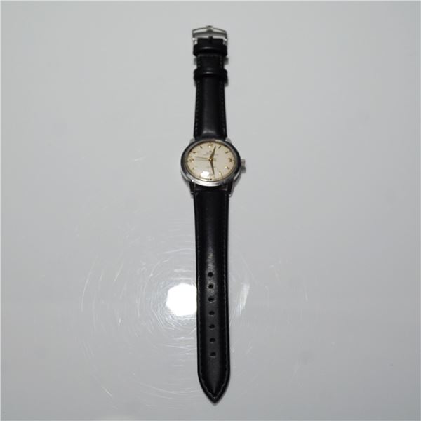 Rolex Oyster Speedking 33mm 17-Jewel - A Collectible Classic Wristwatch