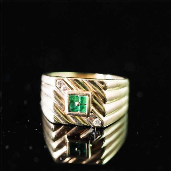 4K Gold Menâ€™s Ring with Invisibly-Set Emeralds and Diamond Accents