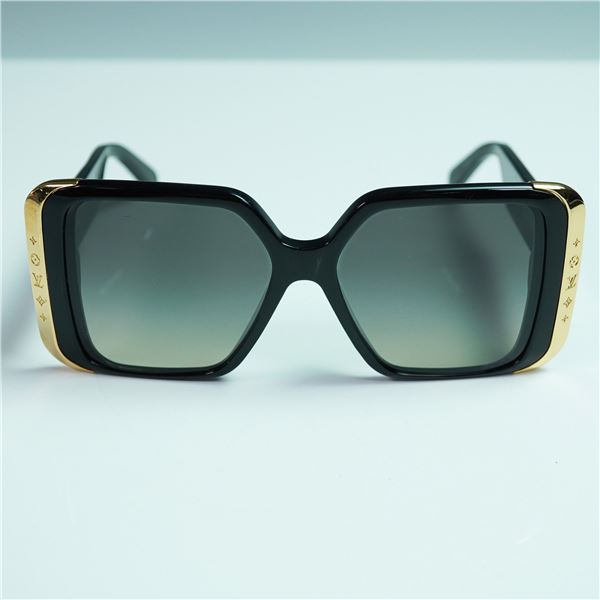 Louis Vuitton LV Moon Square Sunglasses