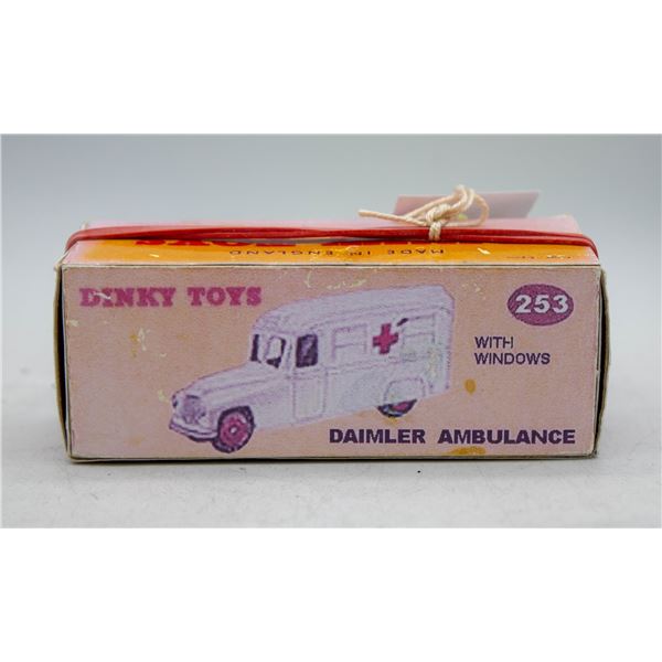 DINKY TOYS DAIMLER AMBULANCE #253