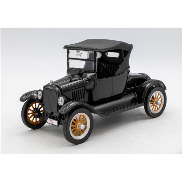 NATIONAL MOTOR MUSEUM 1925 MINT FORD MODEL T